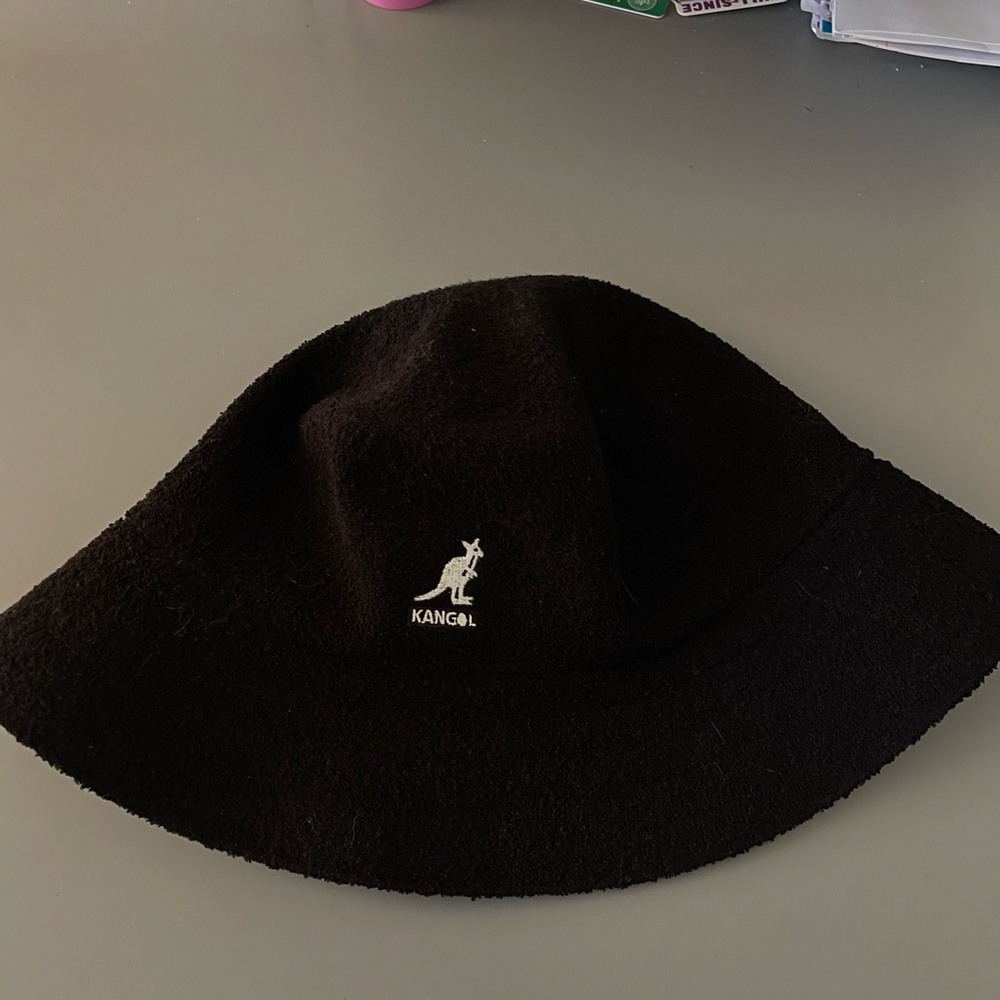 Medium Kangol Bermuda bucket hat